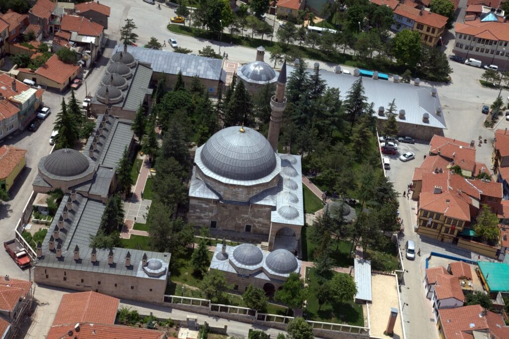Kurşunlu Camisi Ve Kulliyesi